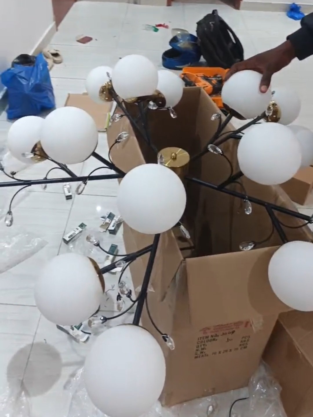 Installation lustres et luminaires