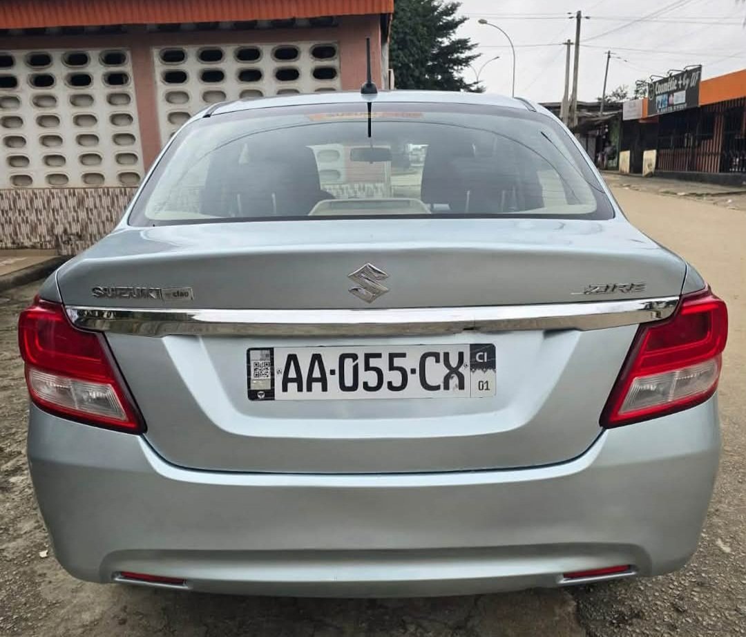 Suzuki dzire boite auto Année 2024