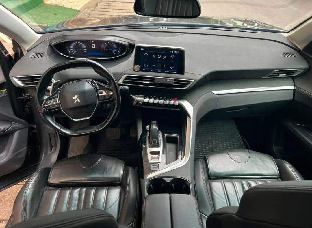 PEUGEOT 3008 CFAO MAISON MÈRE à vendre
