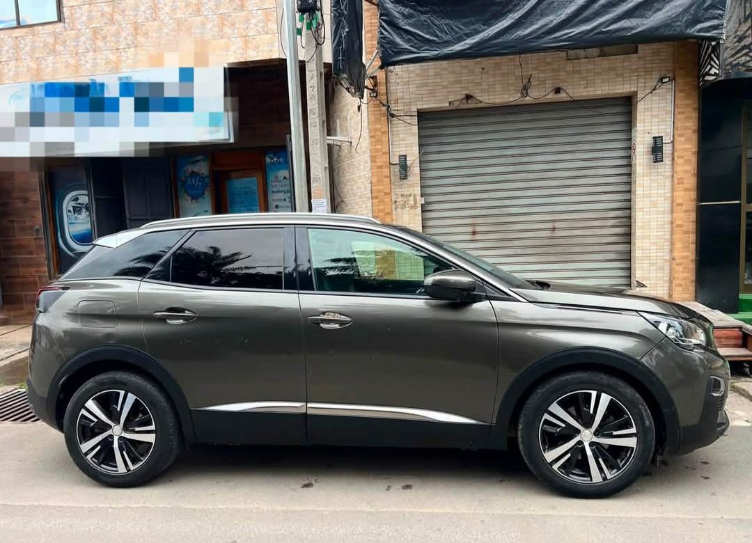 PEUGEOT 3008 CFAO MAISON MÈRE à vendre
