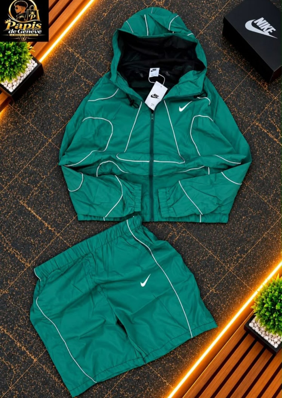 Ensemble sport chic neuf
