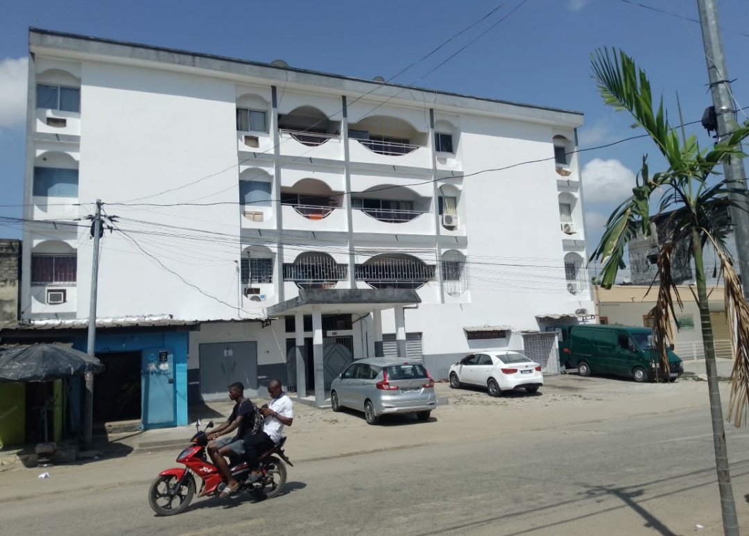 Vente R+3 à koumassi Nord-Est