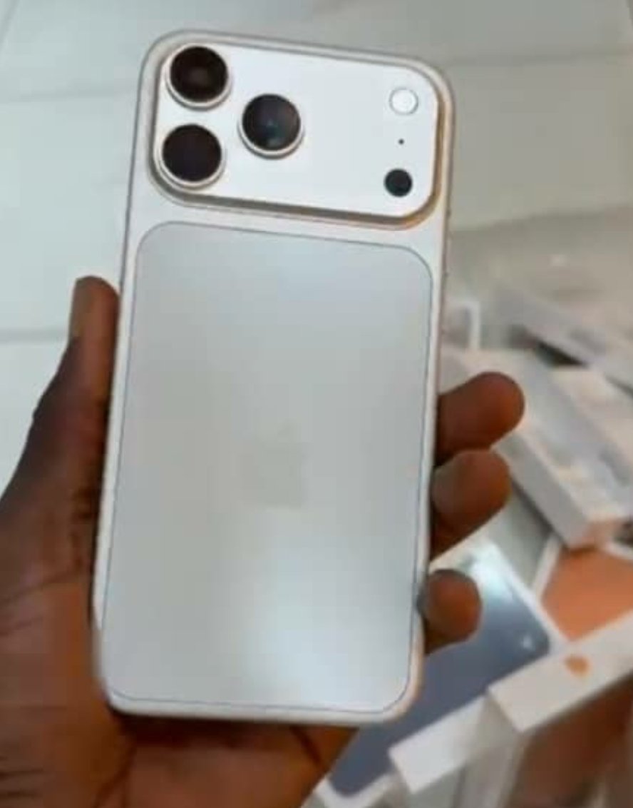 iPhone 17 Pro Max à vendre