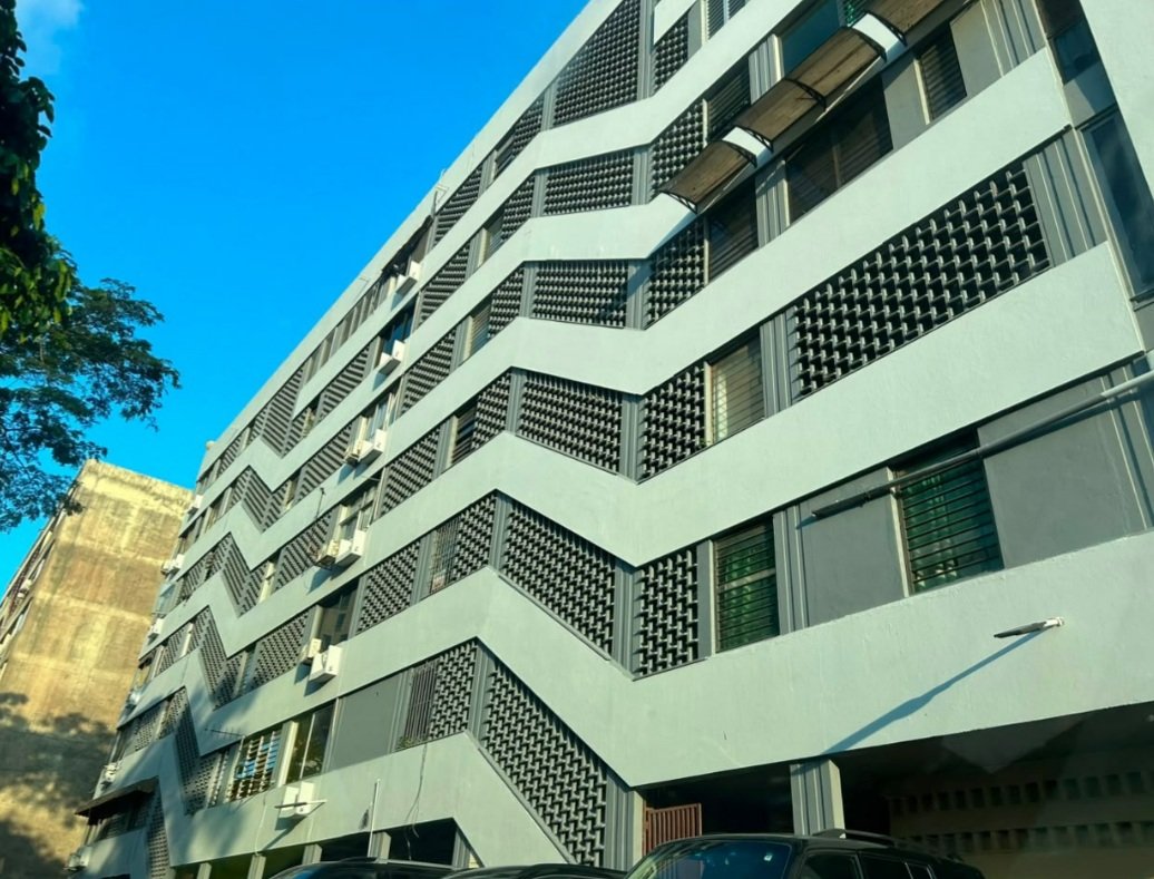 3 pièces au Plateau cité Esculape BCEAO Pyramide