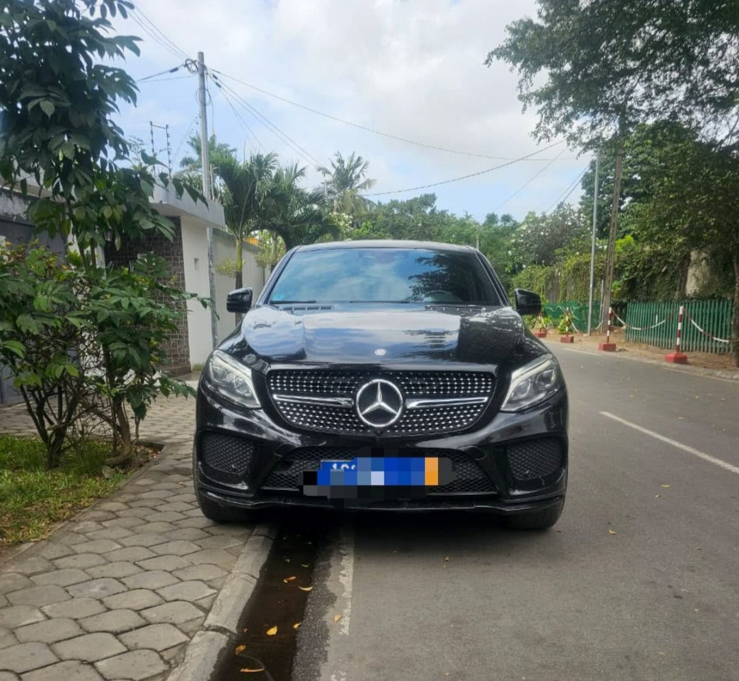 SUV MERCEDES-BENZ GLE 400 COUPÉ SUV LUXE