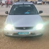 HONDA CIVIC BERLINE à vendre