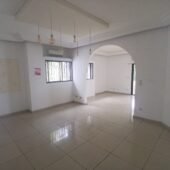 Villa duplex à beverly hills sur 1000m2 en vente