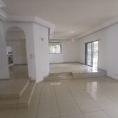 Villa duplex à beverly hills sur 1000m2 en vente