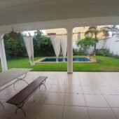 Villa duplex à beverly hills sur 1000m2 en vente